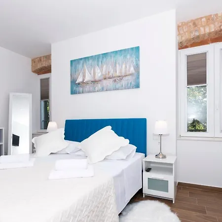 Guest house Peruzovic 3 4*