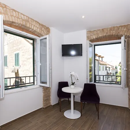 Peruzovic 3 Guest house