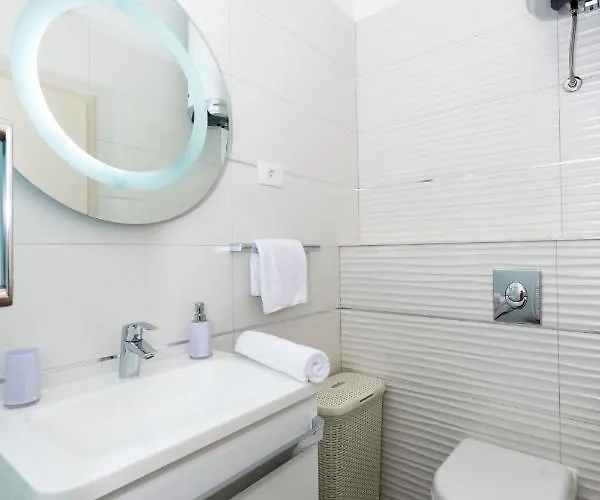 Gostinjska kuća Peruzovic 3 Split