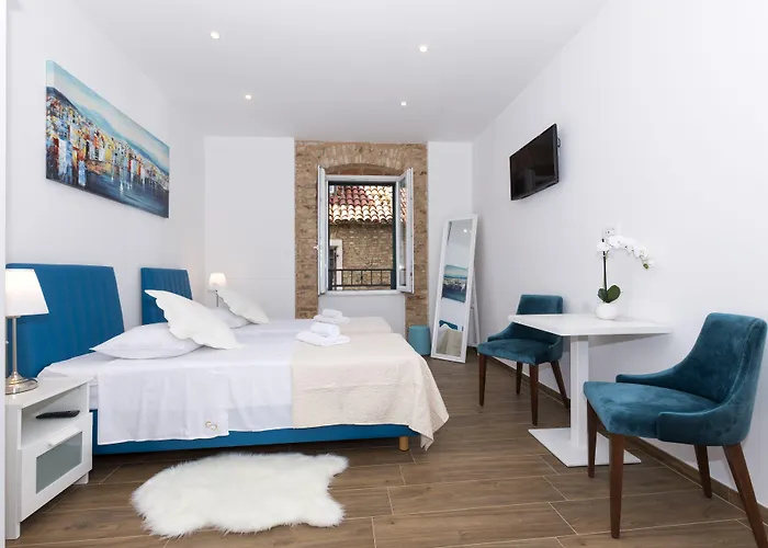 Gostinjska kuća Peruzovic 3 4*