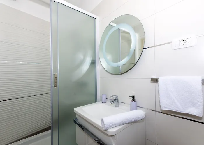 Gostinjska kuća Peruzovic 3 Split